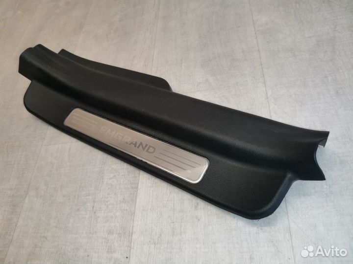 Накладка порога (внутренняя) задняя правая Geely