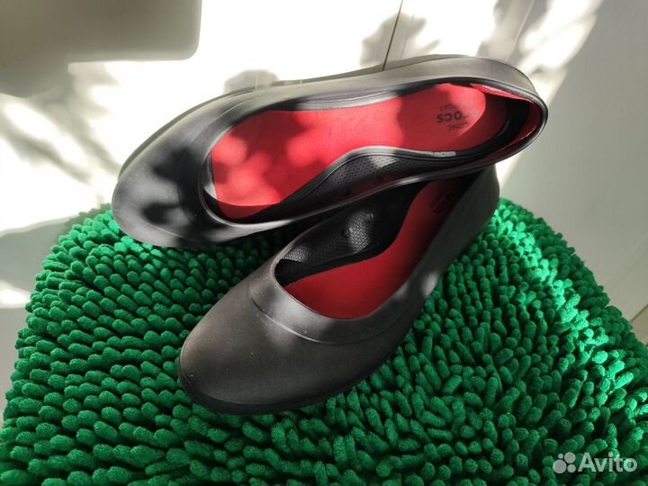 Crocs Iconic балетки 38