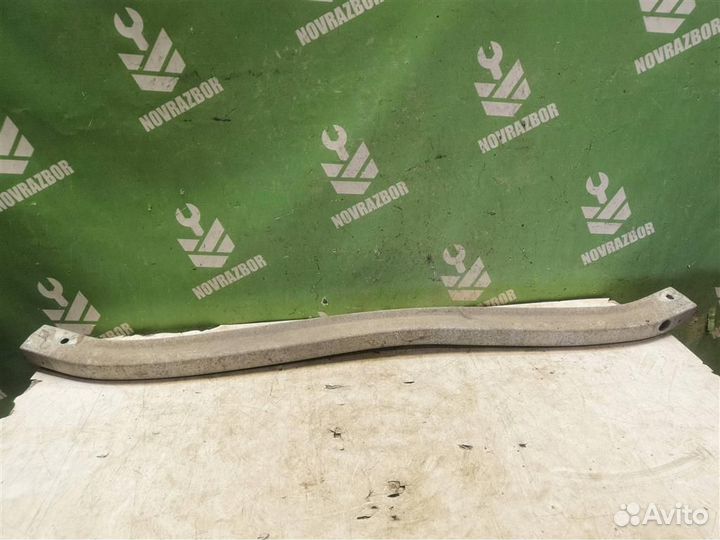 Усилитель заднего бампера Рено Меган 2