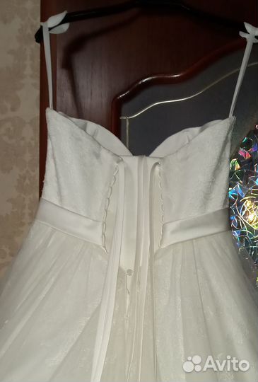 Свадебное платье 46 48 бу
