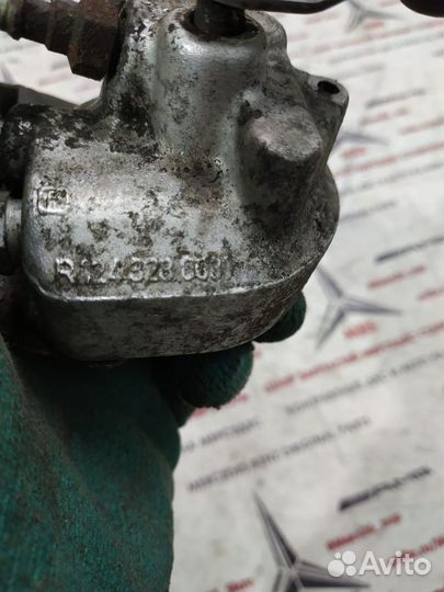 Кран гидроподвески w210 Mercedes