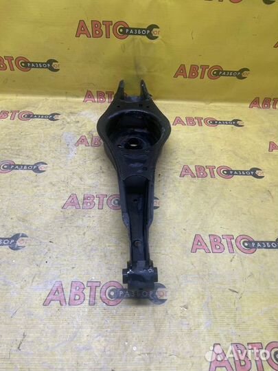 Рычаг подвески задний правый Skoda Octavia A5 cdab