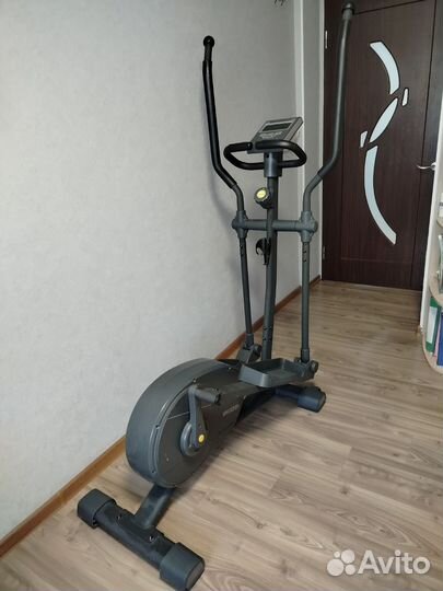 Тренажер для фитнеса эллиптический Torneo