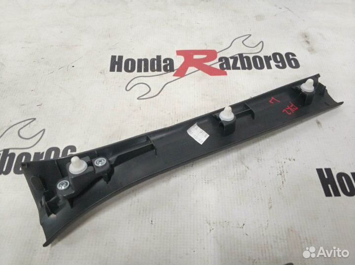 Накладка на порог задняя левая Honda Civic 5D 8 FK