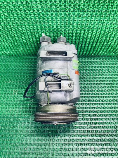 Компрессор кондиционера 8D0260805D