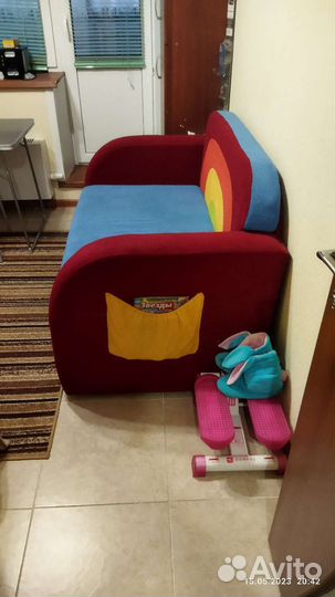 Детская кровать диван с мягкими бортиками