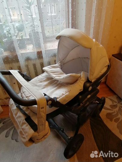 Прогулочная коляска 3 в 1