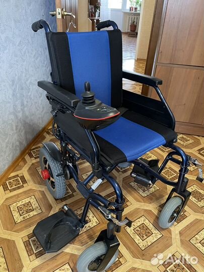 Коляска инвалидная с электроприводом