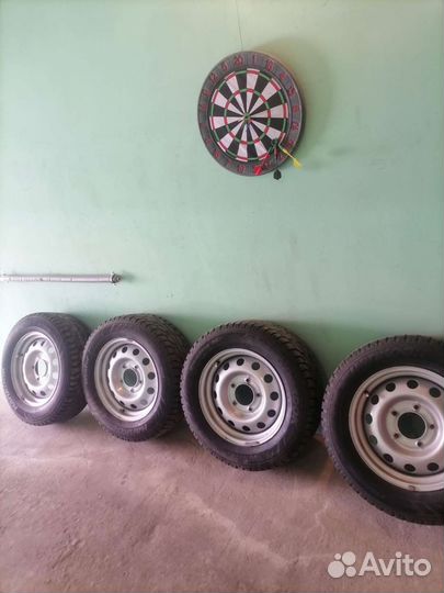 Hankook Winter I'Cept Evo 215/65 R16 92