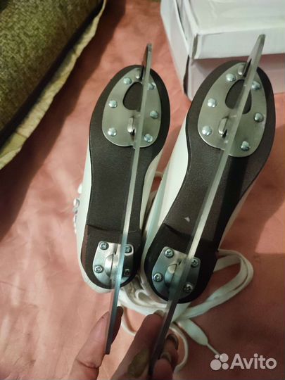 Nordway (Alice) Натуральная кожа, 32 р-р