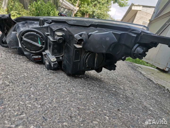 Opel astra j фара правая