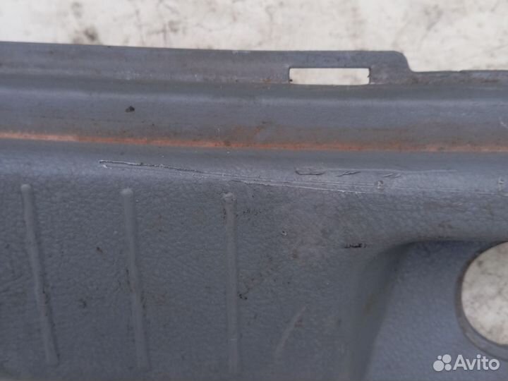 Кожух замка багажника Hyundai santa fe cm