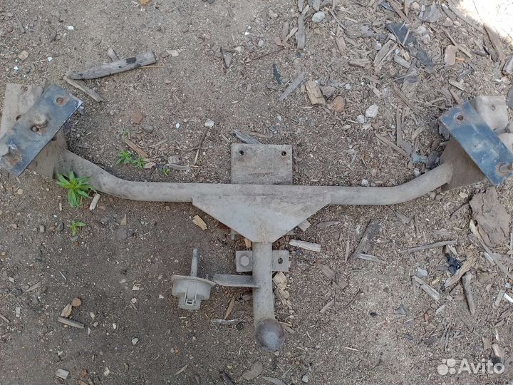 Фаркоп на ваз 2112