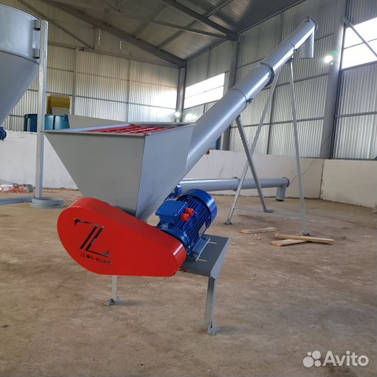 Шнековый транспортер