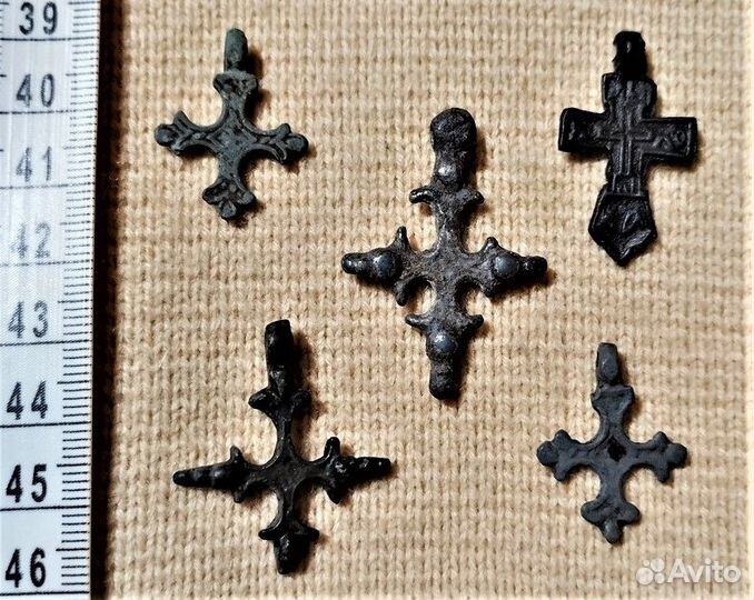 Средневековые кресты 5 штук