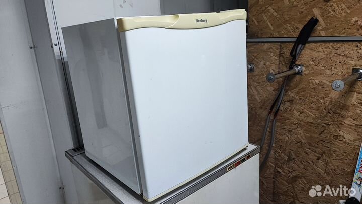 Морозильная камера Elenberg FR-0405 Рассрочка