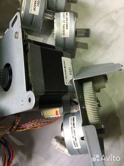 Шаговые двигатели различного типоразмера