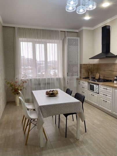 2-к. квартира, 62 м², 4/6 эт.