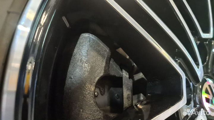 Диски + Болты R17 VW Мультивен Каравелла