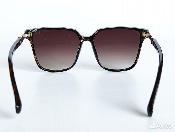 Очки женские солнцезащитные