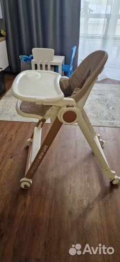 Стульчик для кормления happy baby berny v2