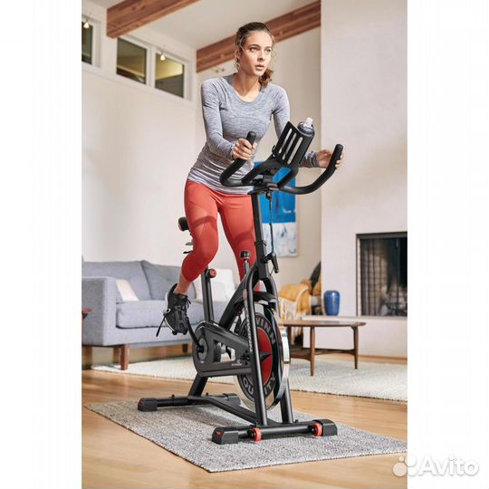 Велотренажен Спинбайк Schwinn IC7