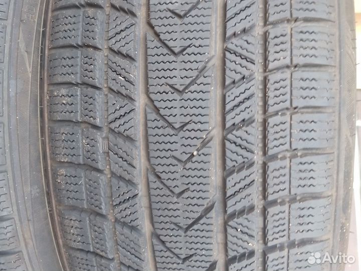 Tourador Winter Pro Max 225/40 R18