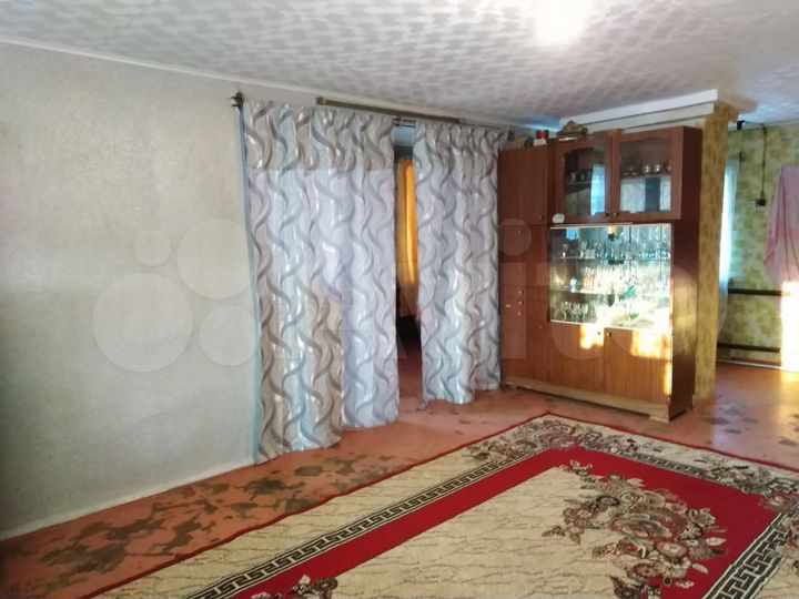 Дом 170,6 м² на участке 8,3 сот.