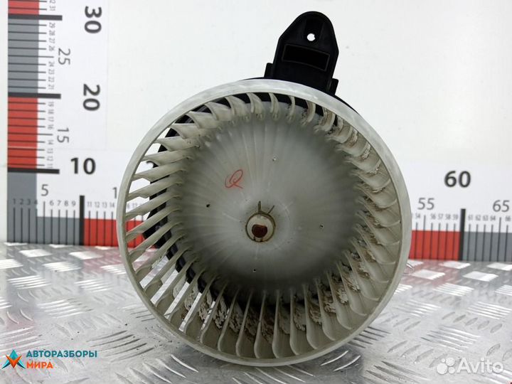 Моторчик печки Audi A6 4B/C5 рест. 2004 4B1820021B