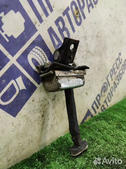 Ограничитель двери передний правый Ford C-Max