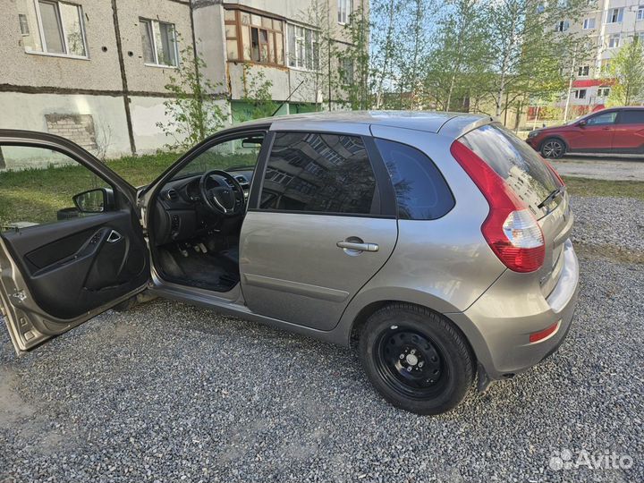 LADA Granta 1.6 МТ, 2019, 125 000 км