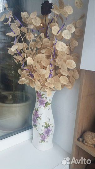 Ваза с Лунарией