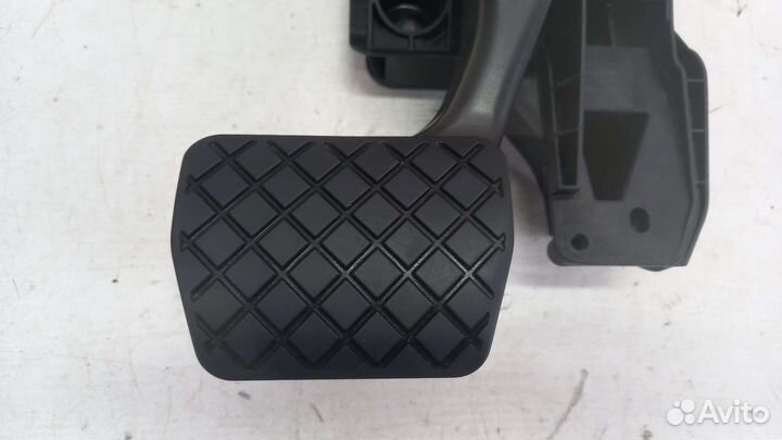 Педаль тормоза Volkswagen Tiguan 2