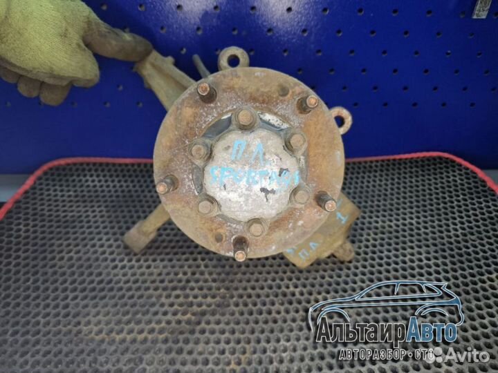 Передний левый поворотный кулак Kia Sportage 1