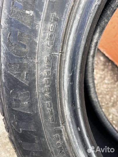 Goodyear Ultragrip Ice Arctic 225/65 R17