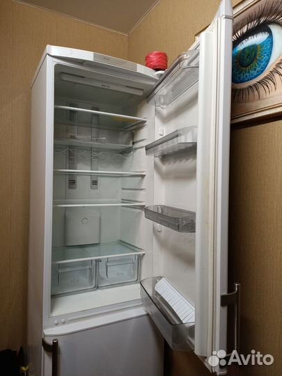Холодильник на запчасти