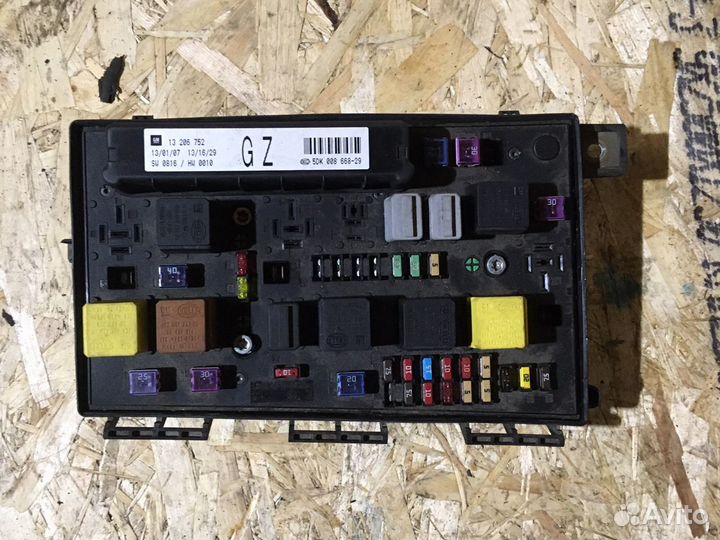 Блок предохранителей opel astra h 1,4