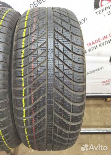 Goodyear Vector 4Seasons SUV 225/45 R17 94R