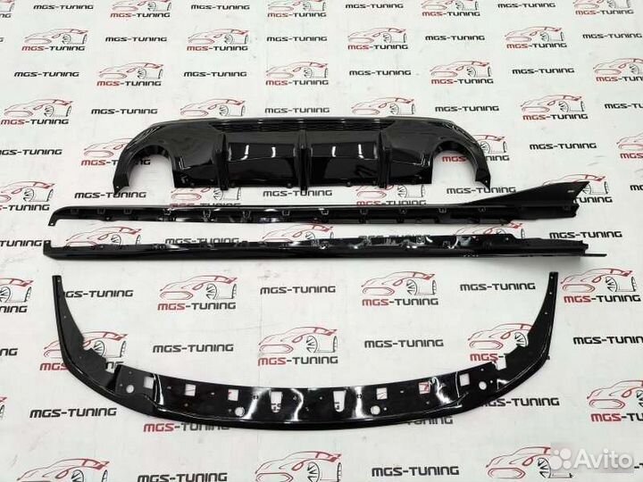 Комплект M-Performance черный глянец BMW 1 F40