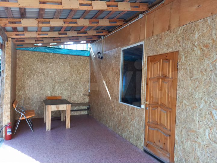 Дом 36 м² на участке 100 сот.