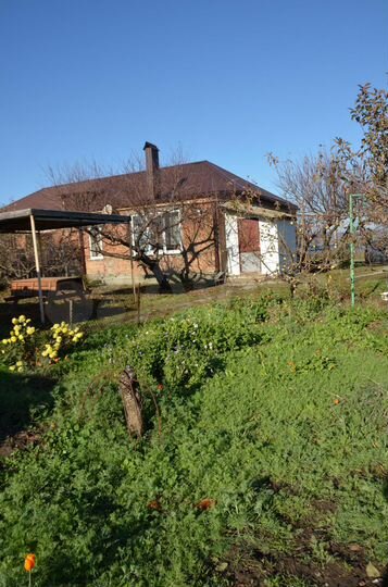 Дом 75,9 м² на участке 9 сот.