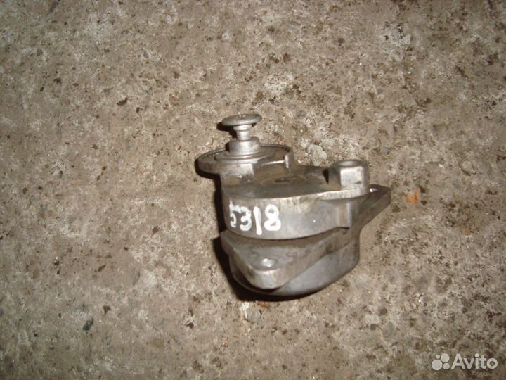 Натяжитель ремня W220 M137 A1372000270