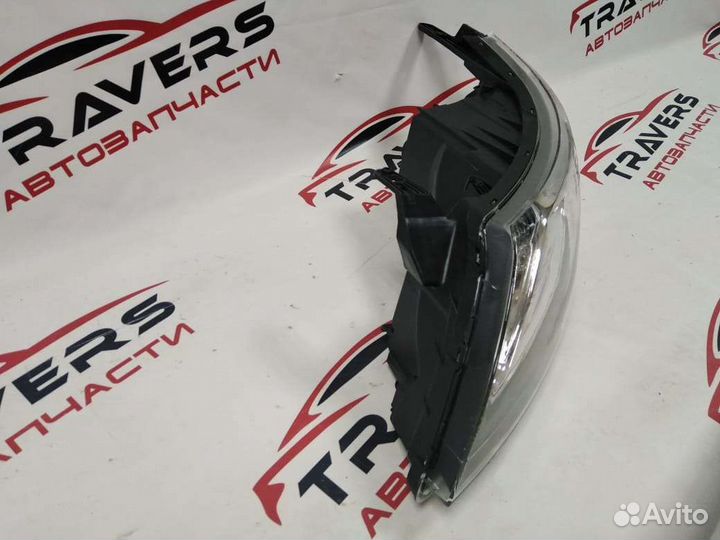Фара левая Kia Rio lll / 2011-2015