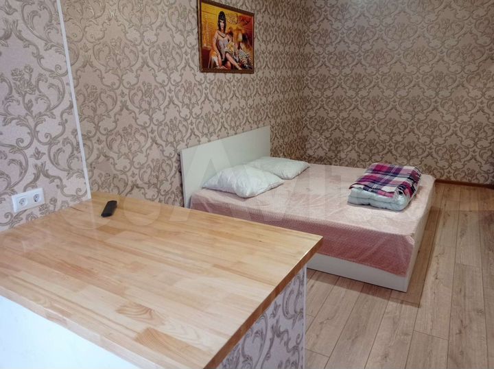 2-к. квартира, 45 м², 1/9 эт.