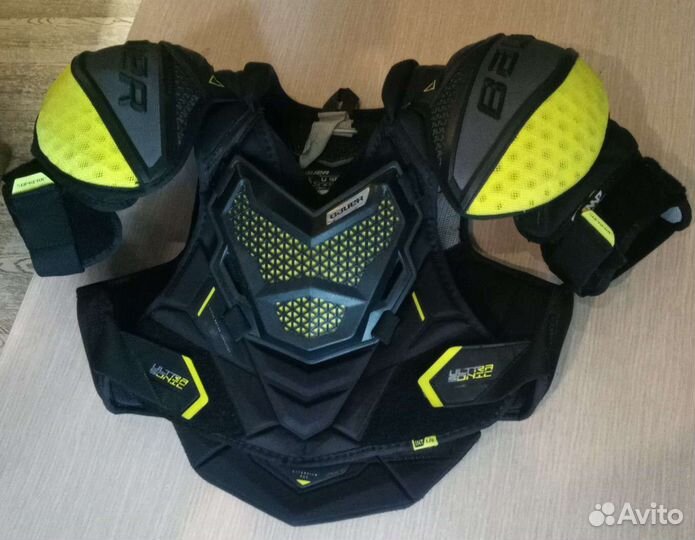 Нагрудник bauer supreme ultrasonic