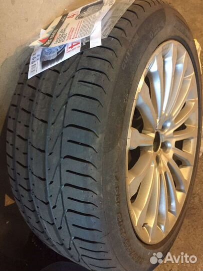 Pirelli P Zero 255/45 R19