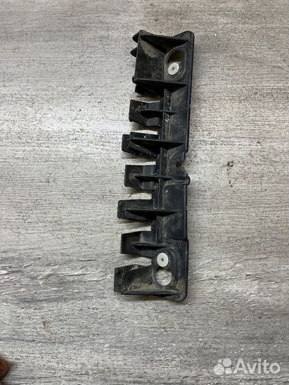 Лада ларгус крепление заднего бампера