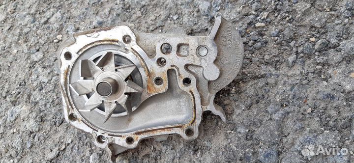 Помпа Рено кангу