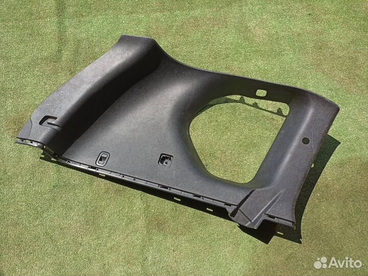 Обшивка багажника левая Nissan X-Trail T31