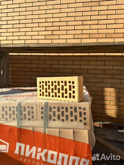 Кирпич соломенный лицевой